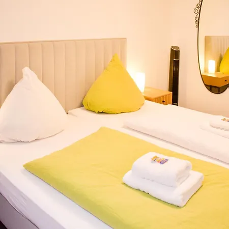 Hike By Simonis Otel 2*
