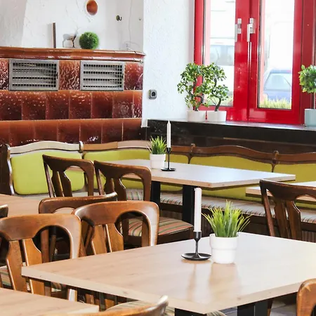 Hotel Hike By Simonis