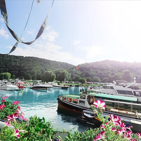 Hike By Simonis Hotel 2*