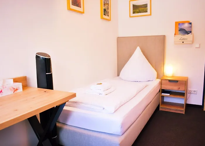 Hotel Hike By Simonis